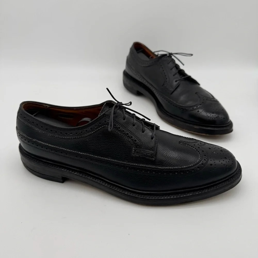 Florsheim Black Leather Long Wingtip Oxford Size 10.5 B